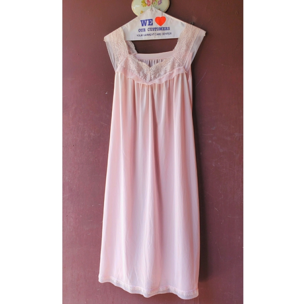 Beautiful Vintage Silk Dress